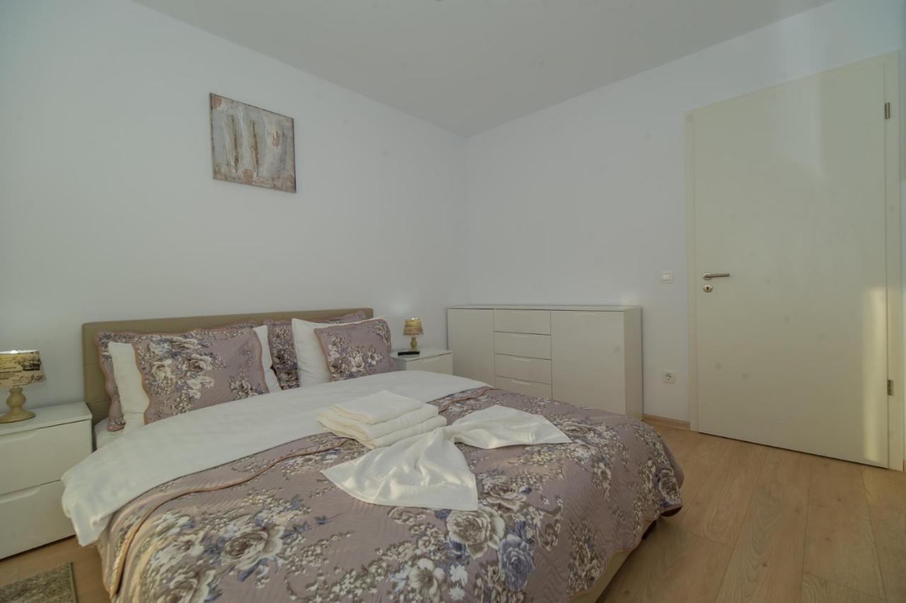 Deluxe Suite Coresi Braşov Extérieur photo